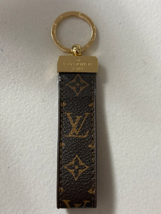 Brown Keychain NO BOX